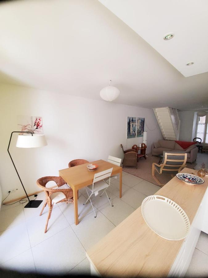 La Maison De Ville 76M2 Avec Terrasse De 22M2 Ла-Рошель Экстерьер фото